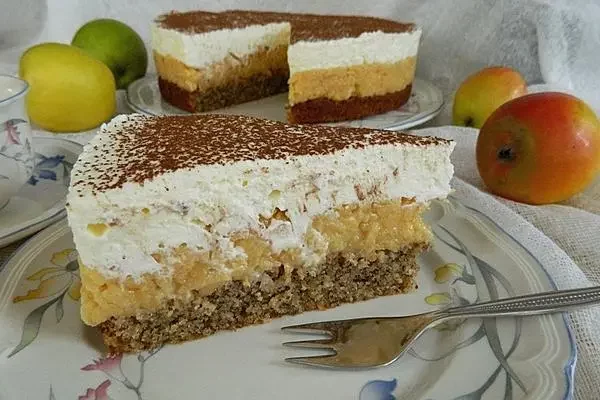 gut vorzubereiten, einfach, Apfelkuchen, supersaftig