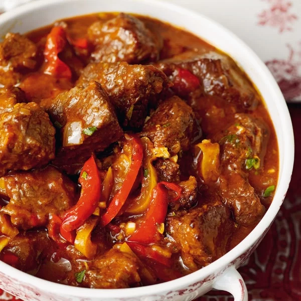 Ungarisches Gulasch Pörkölt