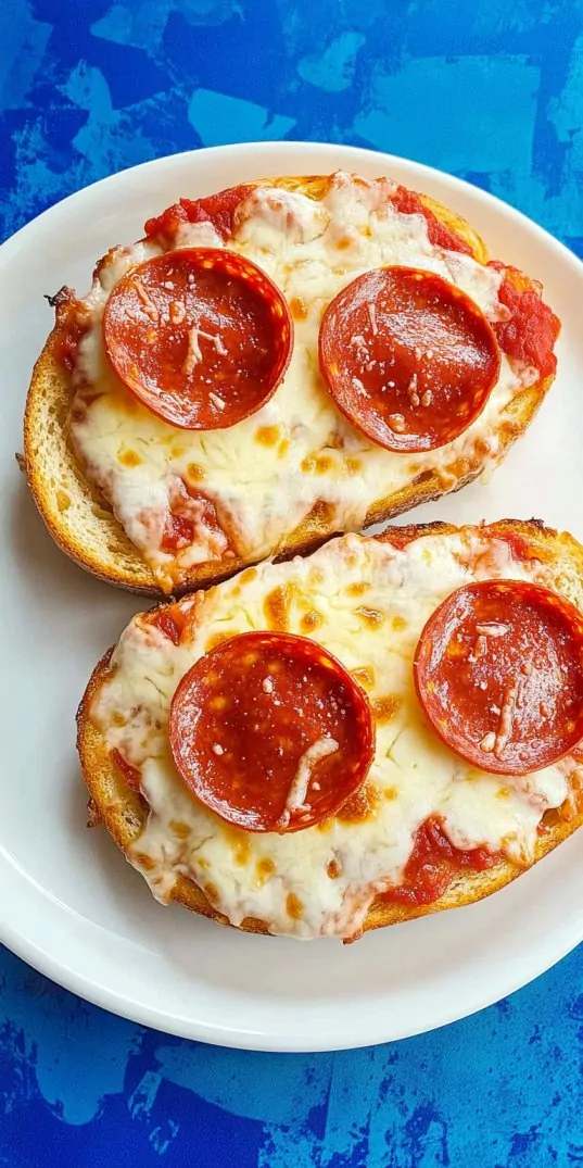 Cheesy Texas Toast Mini Pizzas